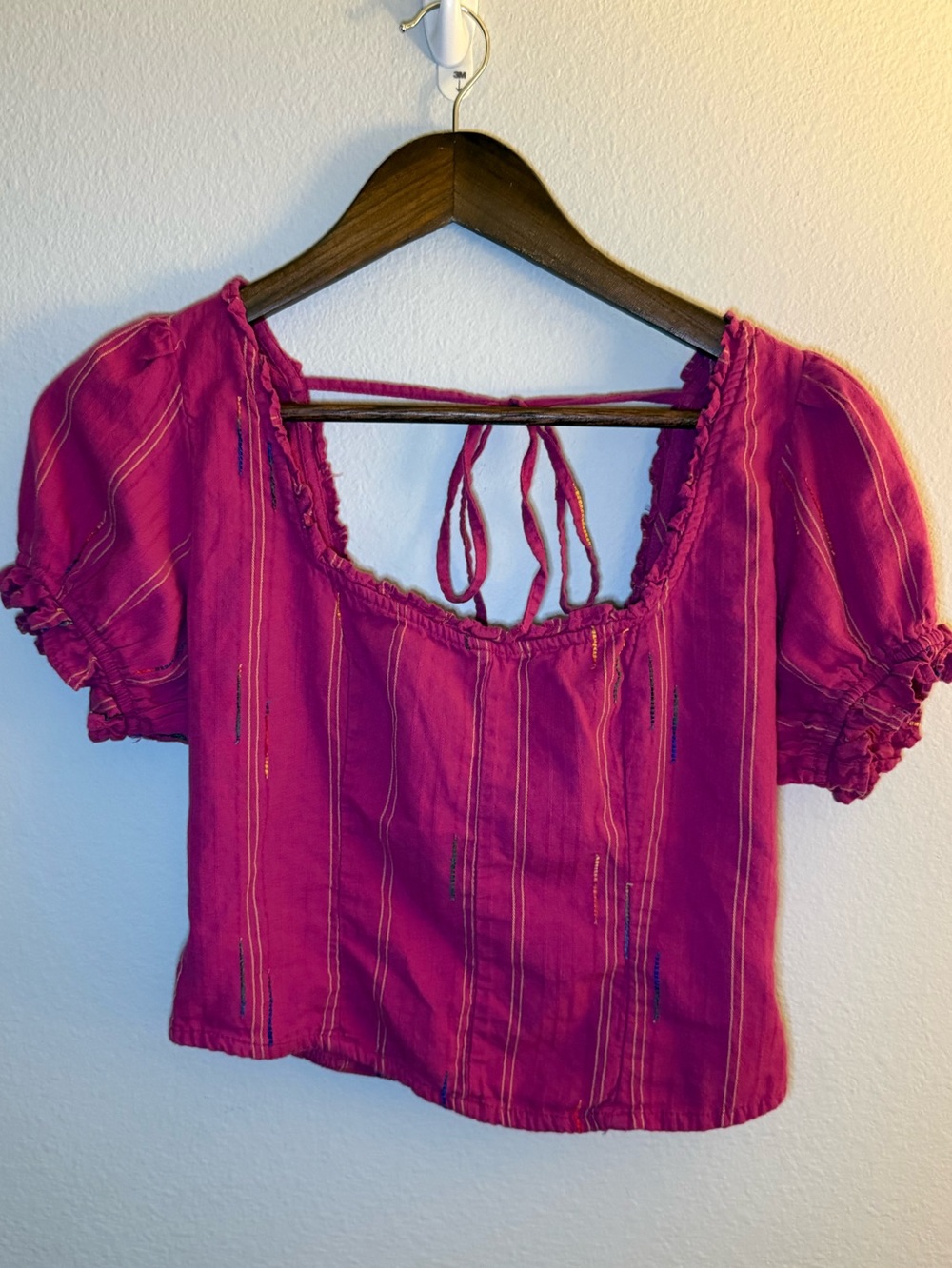 Free People Fuchsia Cropped Peasant Top with Puff Sleeves